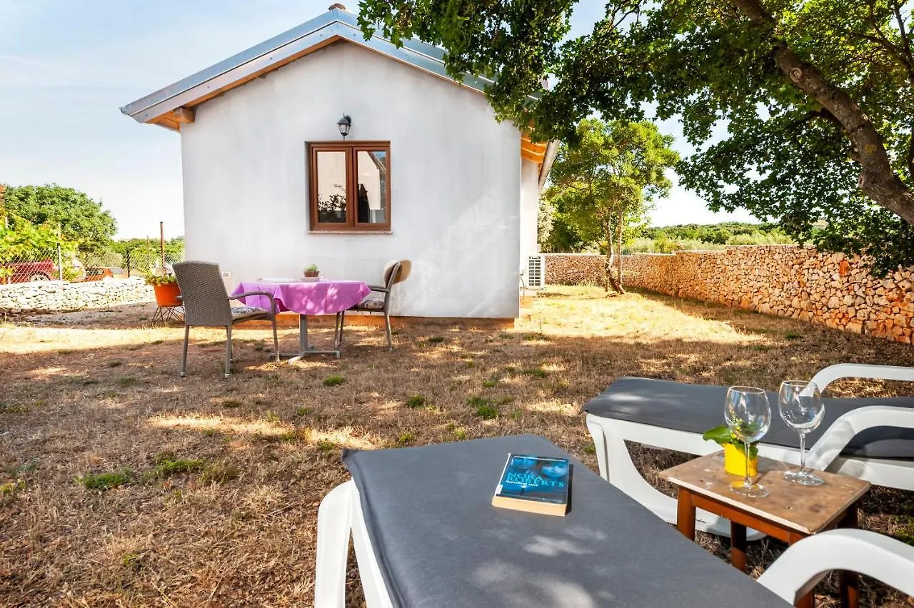 Апартаменты House Lena - 800 M From The Sea Ровинь Хорватия