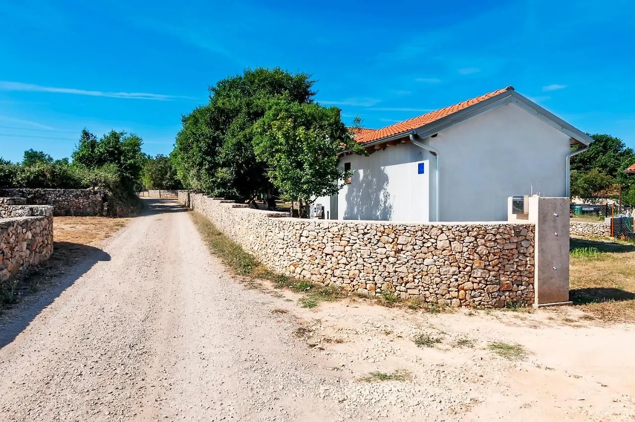 דירות רוביני House Lena - 800 M From The Sea